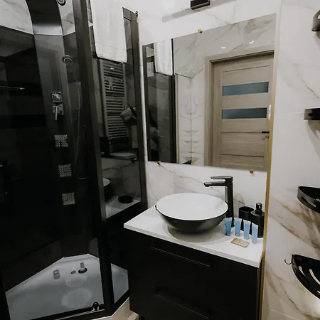 Daire Nowy Zlocien Comfort By Bookinghost Krakow