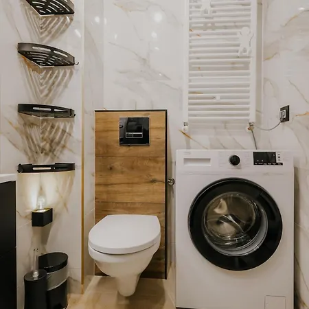 Nowy Zlocien Comfort Apartment