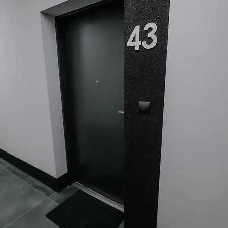 Nowy Zlocien Comfort Apartment *