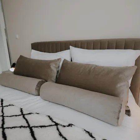 Nowy Zlocien Comfort Apartment *